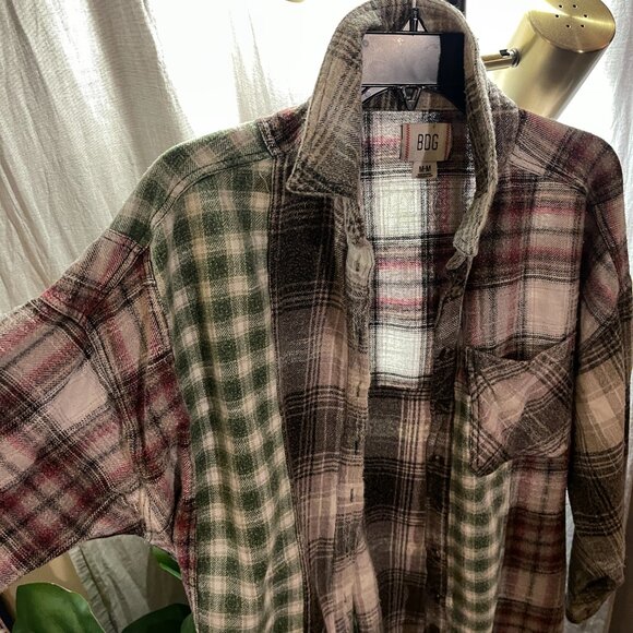 BDG Plaid womens' patchwork flannel - M oversized - Picture 2 of 4